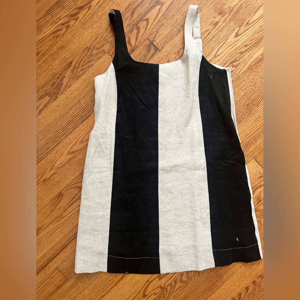 Mini linen dress
